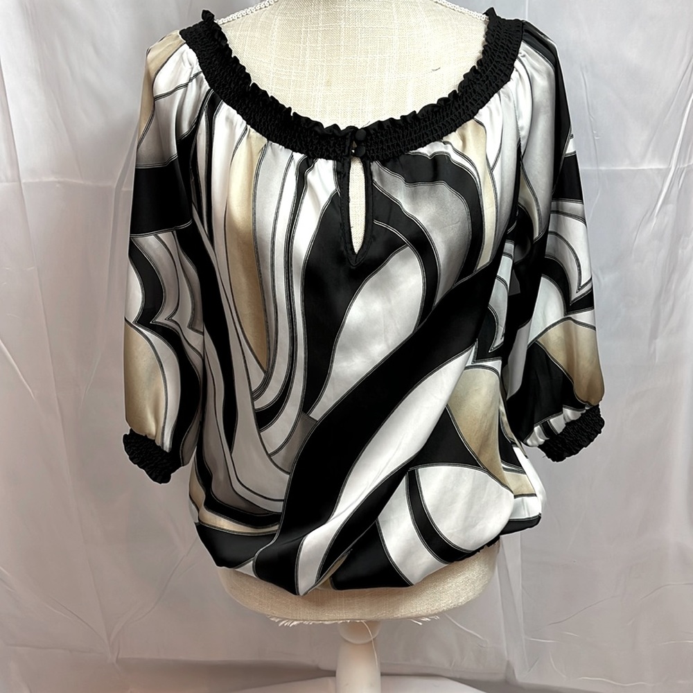 White House/Black Market ladies off the shoulders, top size large